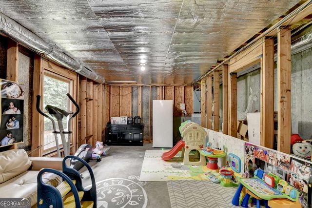 1053 Hawk Creek Trail, Lawrenceville, GA 30043