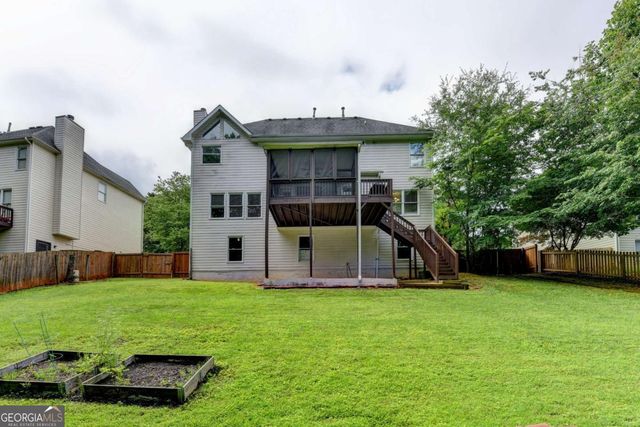 1053 Hawk Creek Trail, Lawrenceville, GA 30043