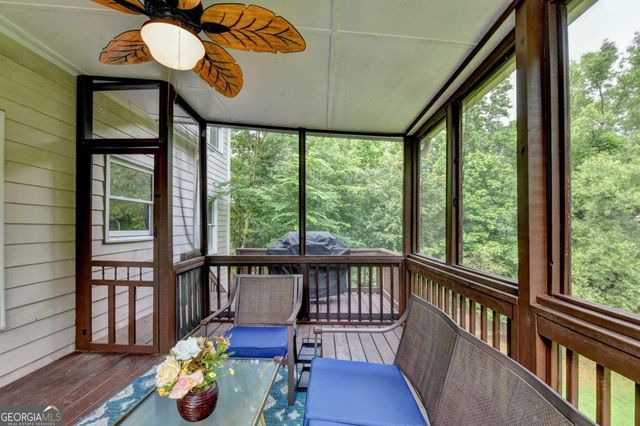 1053 Hawk Creek Trail, Lawrenceville, GA 30043