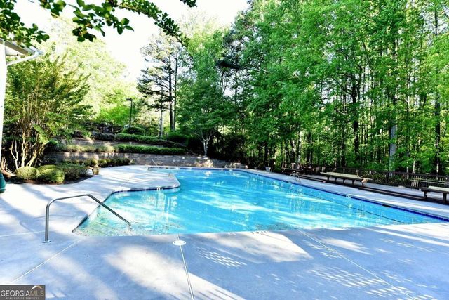1053 Hawk Creek Trail, Lawrenceville, GA 30043