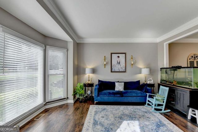1053 Hawk Creek Trail, Lawrenceville, GA 30043