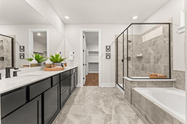 6514 Velvet Leaf LN, Buda, TX 78610