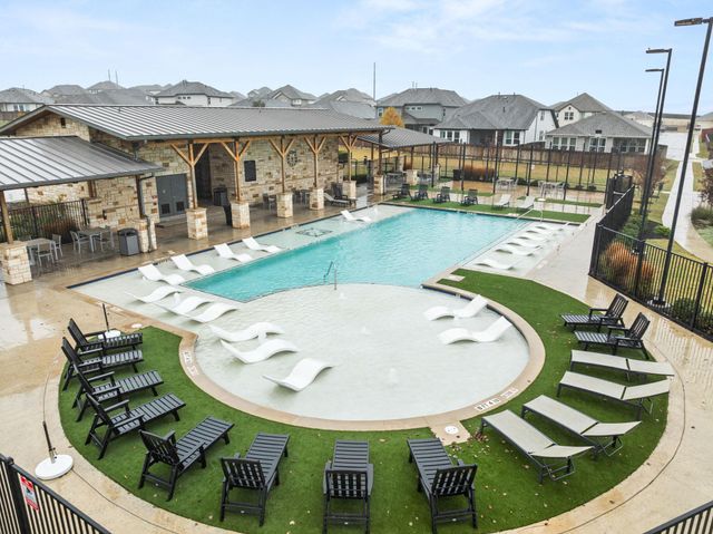 6514 Velvet Leaf LN, Buda, TX 78610