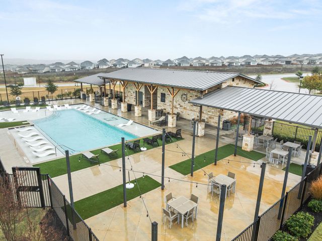 6514 Velvet Leaf LN, Buda, TX 78610