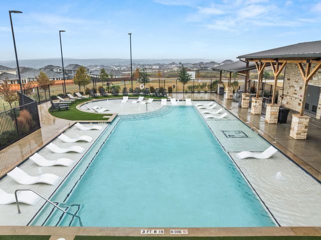 6514 Velvet Leaf LN, Buda, TX 78610