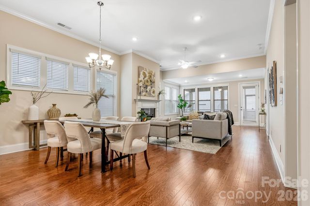 8306 Festival Way, Charlotte, NC 28215