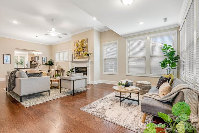 8306 Festival Way, Charlotte, NC 28215