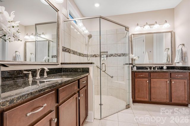 8306 Festival Way, Charlotte, NC 28215