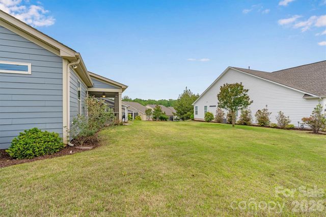 8306 Festival Way, Charlotte, NC 28215