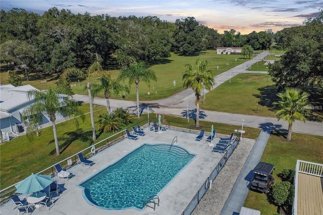 10029 HAMP DRIVE, Dade City, FL 33525