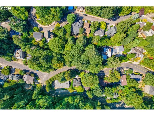 Sw FAIRVIEW Blvd, Portland, OR 97205