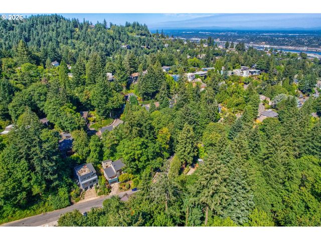 Sw FAIRVIEW Blvd, Portland, OR 97205