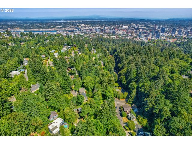 Sw FAIRVIEW Blvd, Portland, OR 97205