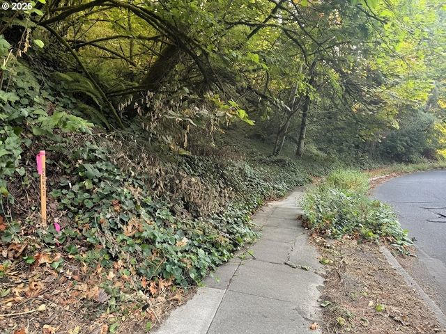 Sw FAIRVIEW Blvd, Portland, OR 97205