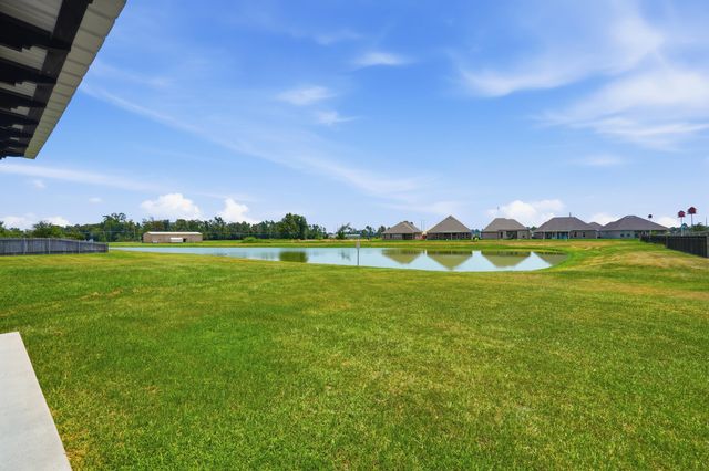 1799 Poeyfarre, Lake Charles, LA 70611
