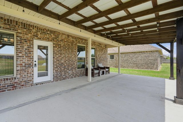 1799 Poeyfarre, Lake Charles, LA 70611