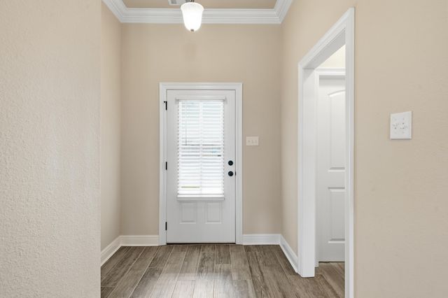 1799 Poeyfarre, Lake Charles, LA 70611