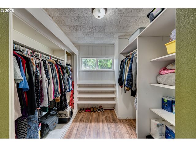 315 SCOTT HILL Rd, Woodland, WA 98674