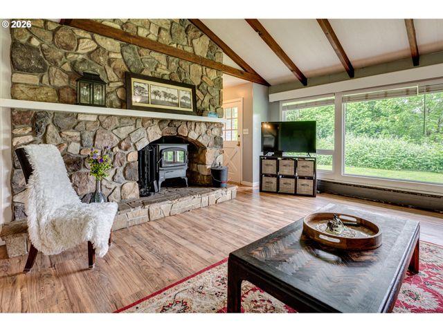 315 SCOTT HILL Rd, Woodland, WA 98674