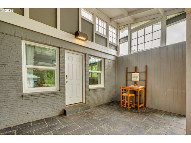 315 SCOTT HILL Rd, Woodland, WA 98674