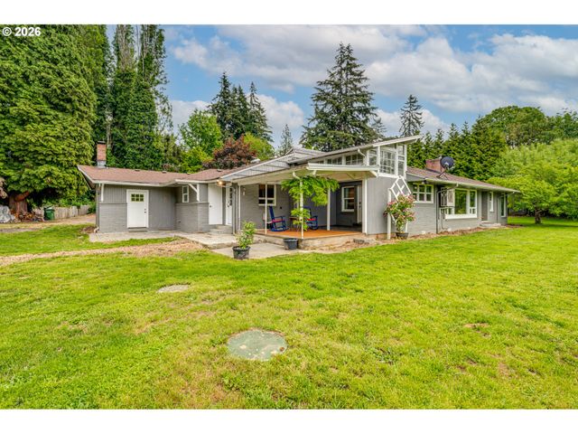315 SCOTT HILL Rd, Woodland, WA 98674