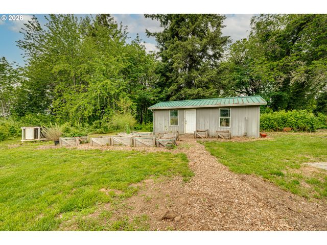 315 SCOTT HILL Rd, Woodland, WA 98674