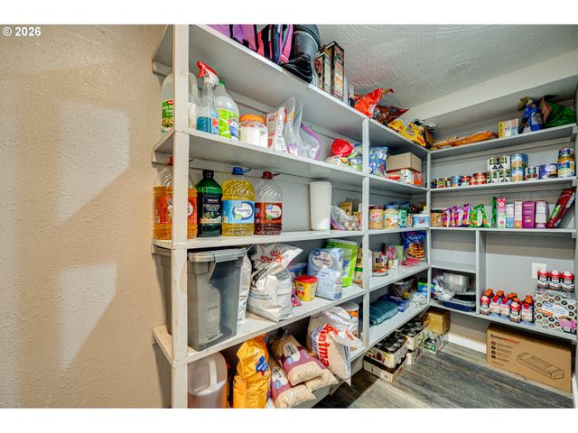315 SCOTT HILL Rd, Woodland, WA 98674