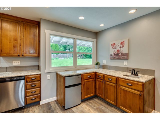 315 SCOTT HILL Rd, Woodland, WA 98674