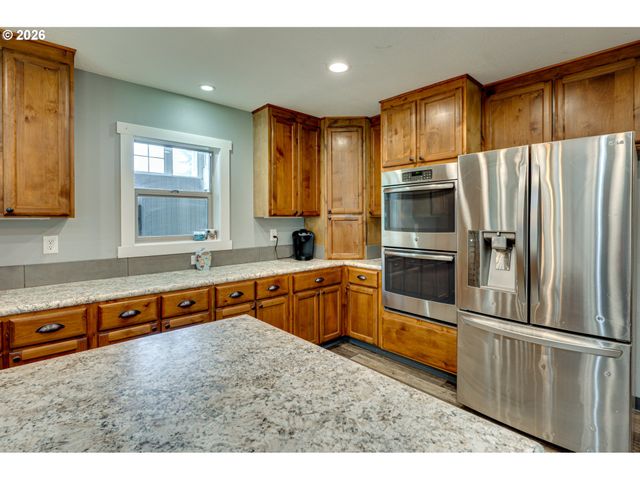 315 SCOTT HILL Rd, Woodland, WA 98674