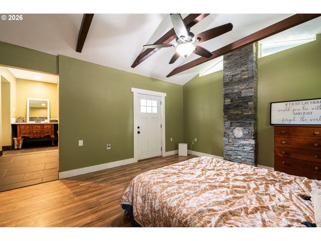 315 SCOTT HILL Rd, Woodland, WA 98674