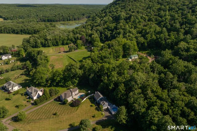 216 Bluff View Drive, Guilford, CT 06437