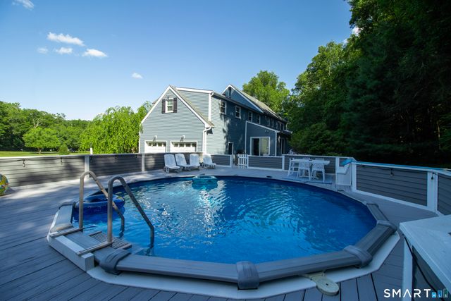 216 Bluff View Drive, Guilford, CT 06437
