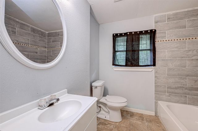 7658 Belbay Street, Houston, TX 77033