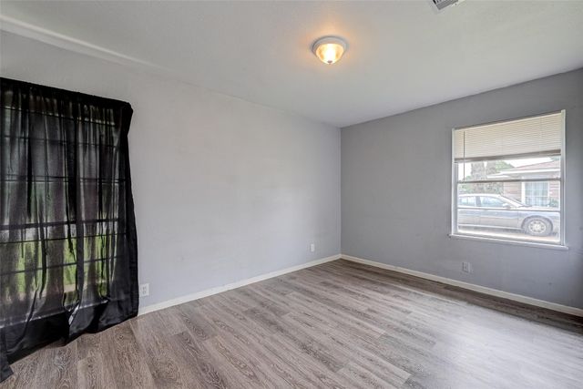 7658 Belbay Street, Houston, TX 77033