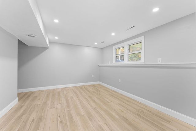 124 Auburn St, Whitman, MA 02382