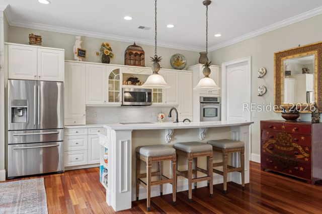 39 Royal Pointe Dr, Hilton Head Island, SC 29926