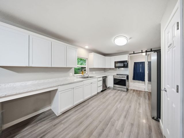 733 N Belview Avenue, Springfield, MO 65802