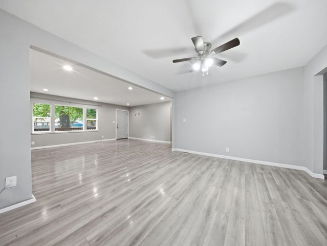 733 N Belview Avenue, Springfield, MO 65802
