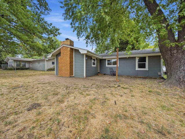 733 N Belview Avenue, Springfield, MO 65802