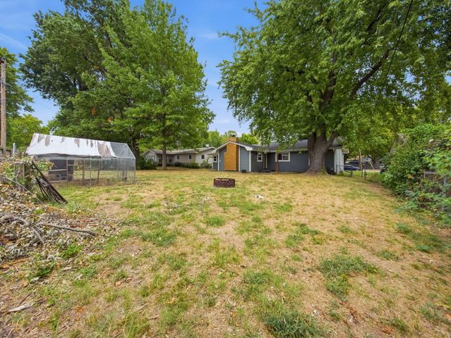 733 N Belview Avenue, Springfield, MO 65802