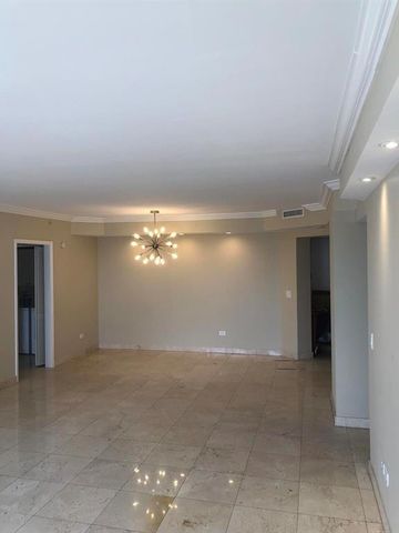 848 Brickell Key Drive 1505, Miami, FL 33131