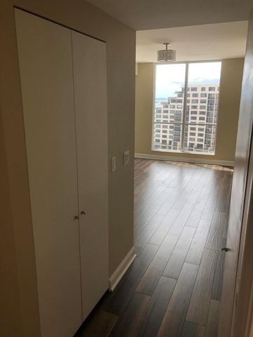 848 Brickell Key Drive 1505, Miami, FL 33131