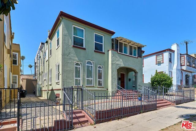 905 S Catalina Street, Los Angeles, CA 90006