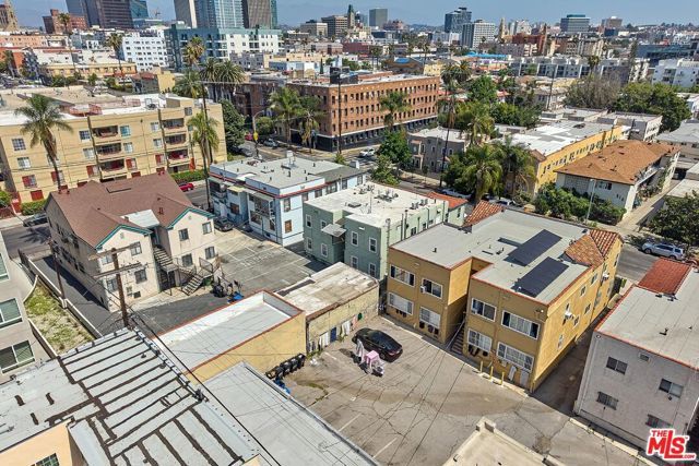 905 S Catalina Street, Los Angeles, CA 90006