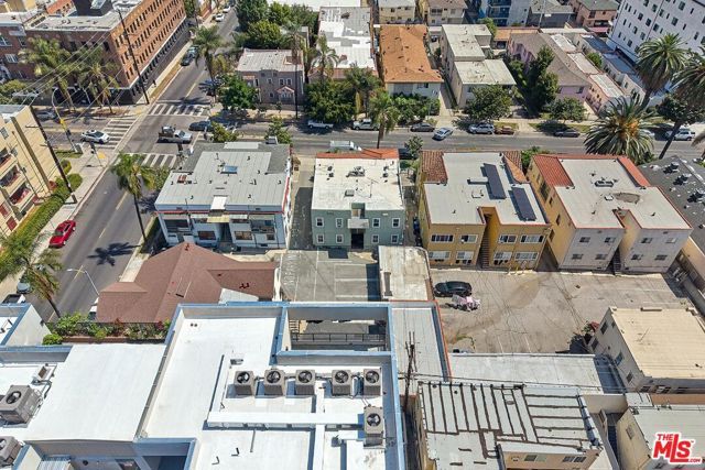 905 S Catalina Street, Los Angeles, CA 90006