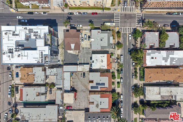 905 S Catalina Street, Los Angeles, CA 90006