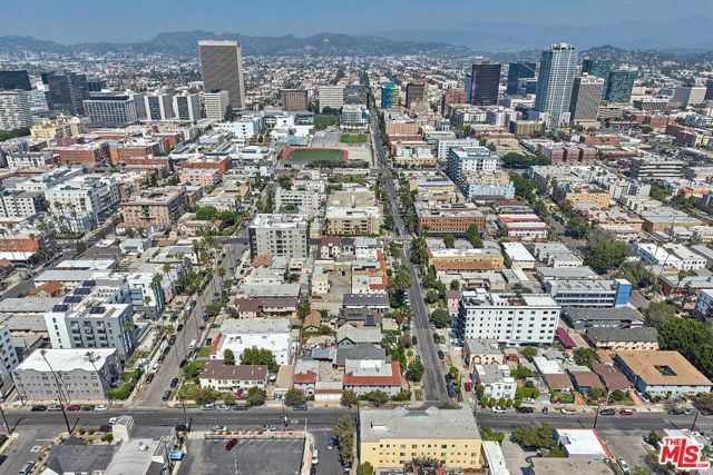 905 S Catalina Street, Los Angeles, CA 90006
