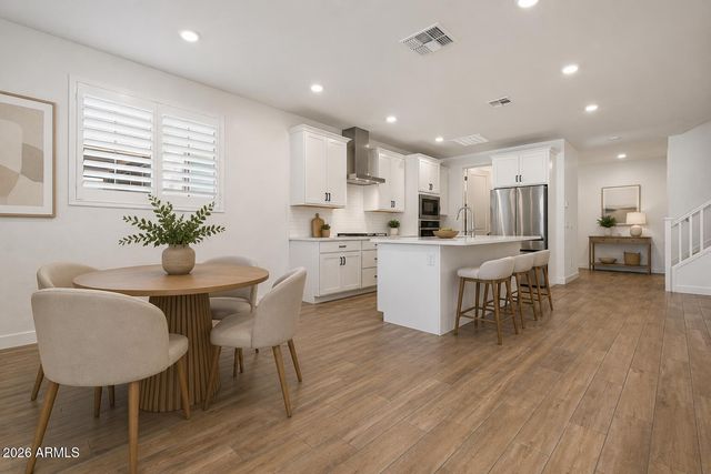 5738 S BOULDER Street, Gilbert, AZ 85298