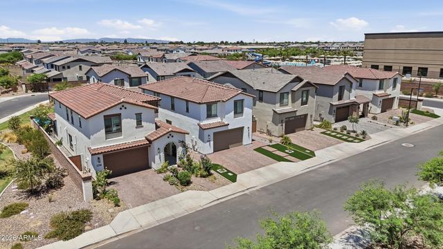 5738 S BOULDER Street, Gilbert, AZ 85298