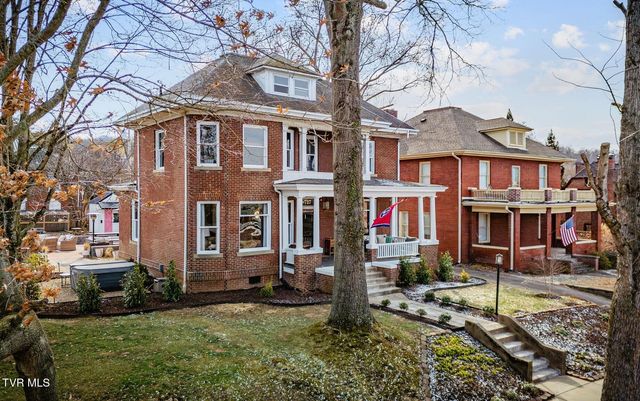 717 West Pine Street, Johnson City, TN 37604